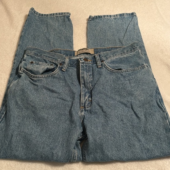 Men’s Wrangler authentics jeans, size 35x29 - Picture 3 of 5